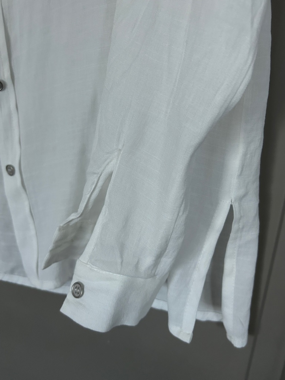 Love Tree White Lightweight Button-Up Shirt - Picture 5 of 11
